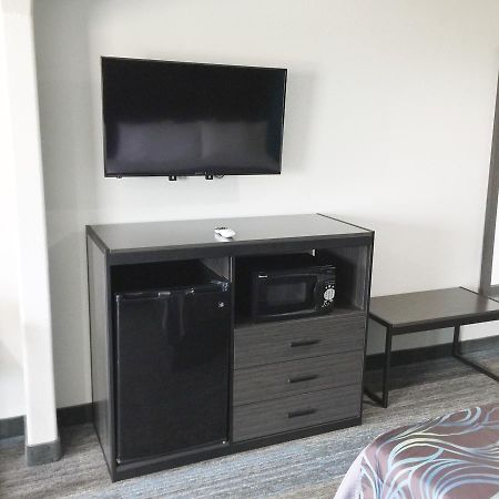 Eldon Americas Best Value Inn & Suites Mont Belvieu Houston מראה חיצוני תמונה